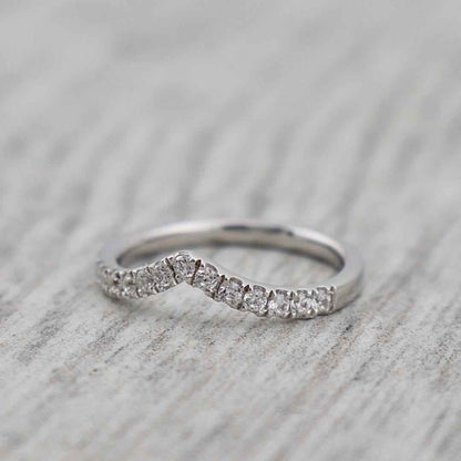 Bague V en argent sterling