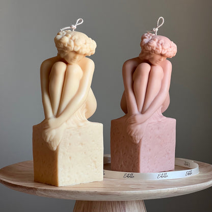Skulpturale Frauenbüste Kerze | Sojawachs Statuenkerze