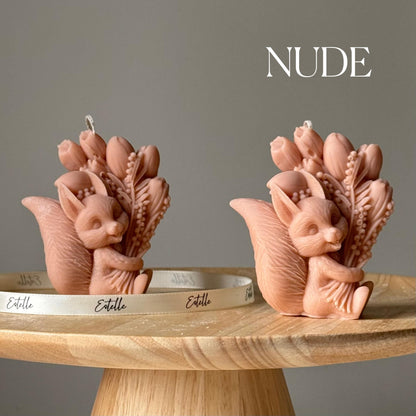 手作りリスのソイキャンドル | 彫刻アート、動物好きへのギフト