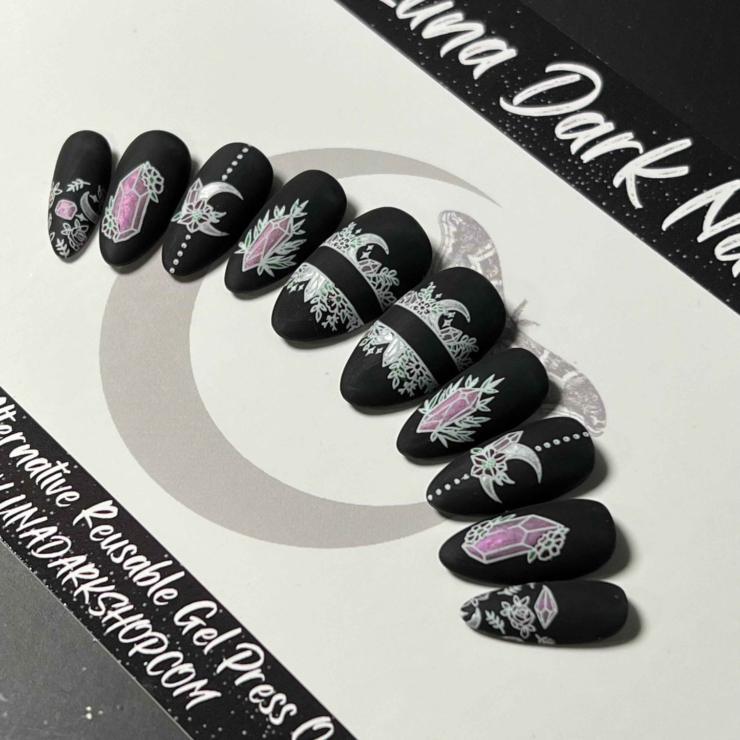 Crystal Moon (Black)