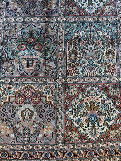 Indian Kashmir Rug | 6' 0" x 8' 11"