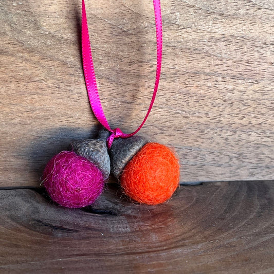 Double Felted Acorn | Raspberry & Tangerine | Aromatherapy Diffuser