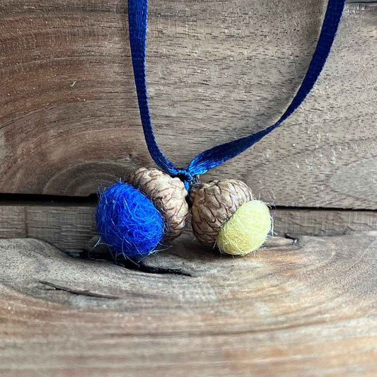Tiny Double Felted Acorn | Royal Blue & Cream | Aromatherapy Diffuser