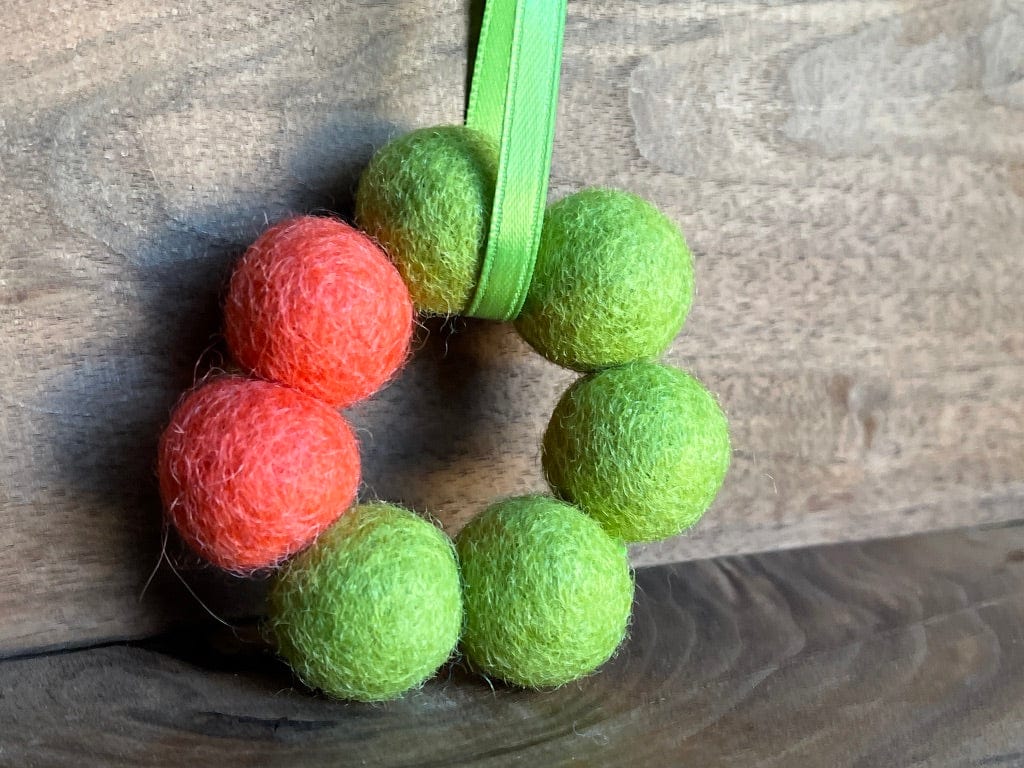 Wreath | Felted Essential Oil Diffuser