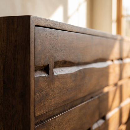 Mahajanga Dresser