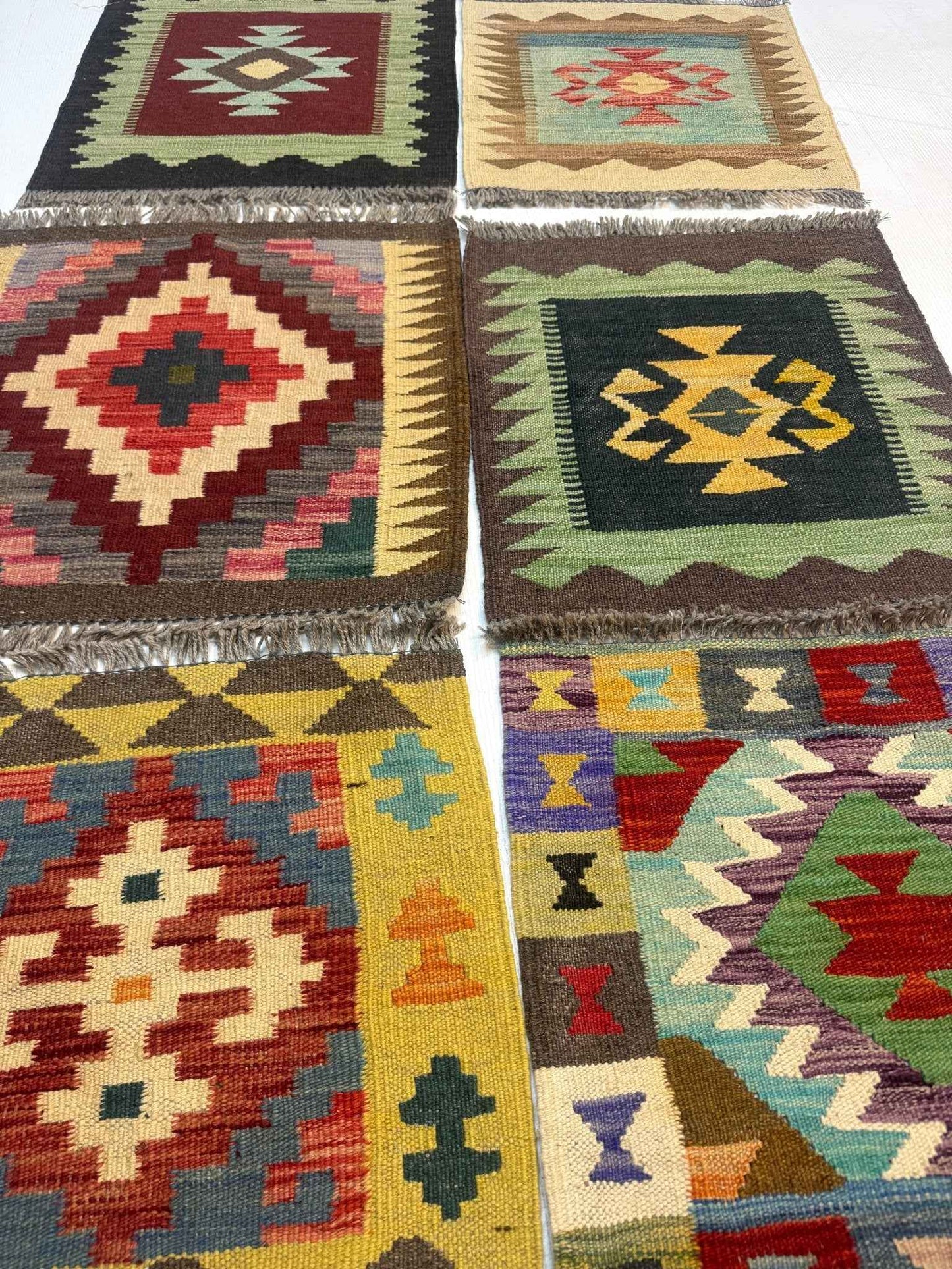 Mini Afghan Kilim Rugs | 2' x 2'