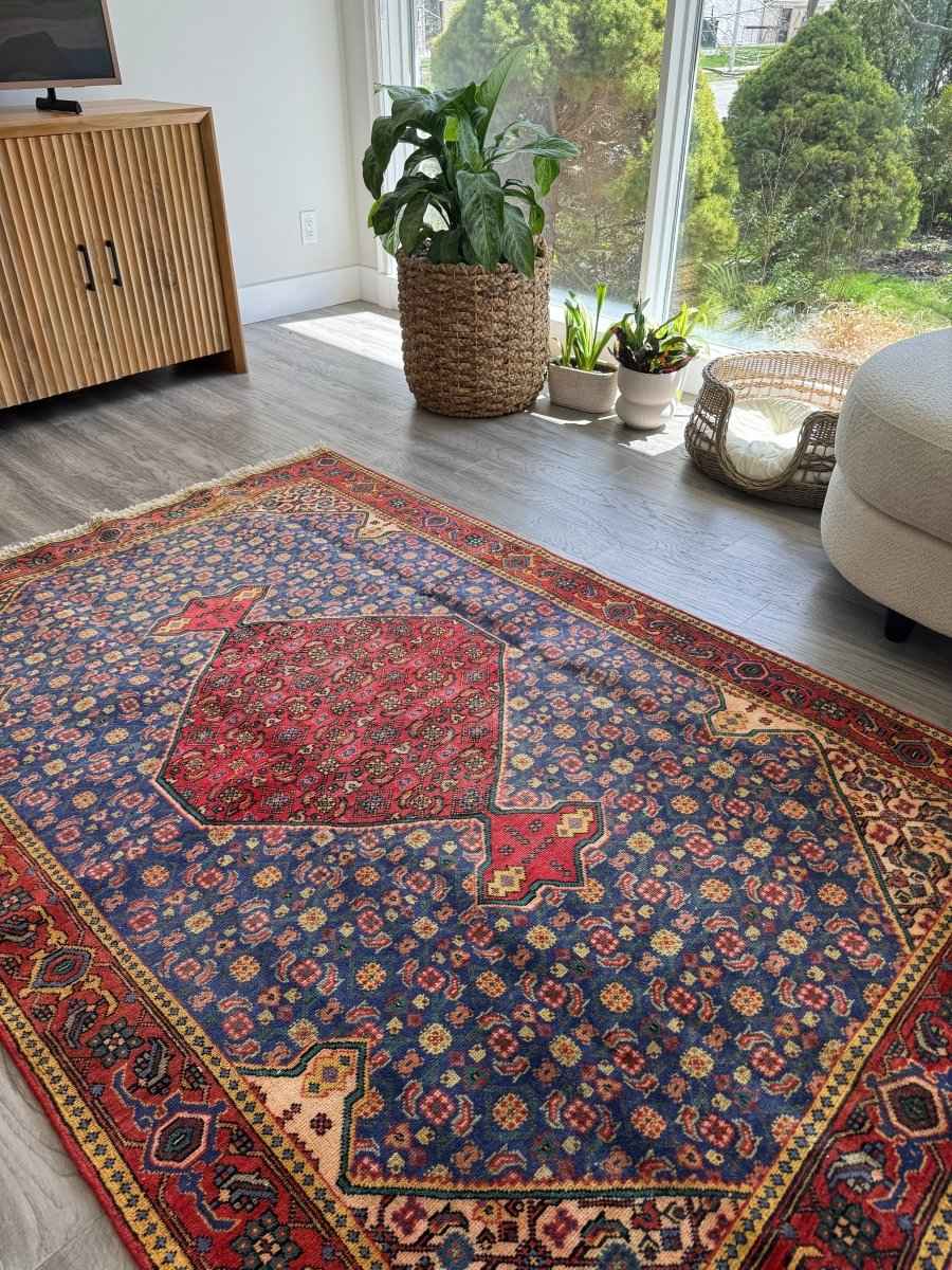Persian Ardabil Rug | 4' 7" x 6' 7"