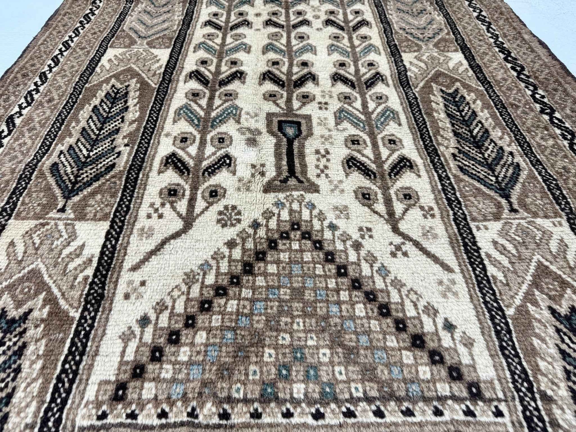 Persian Baluch Rug | 3' 5” x 6' 1"