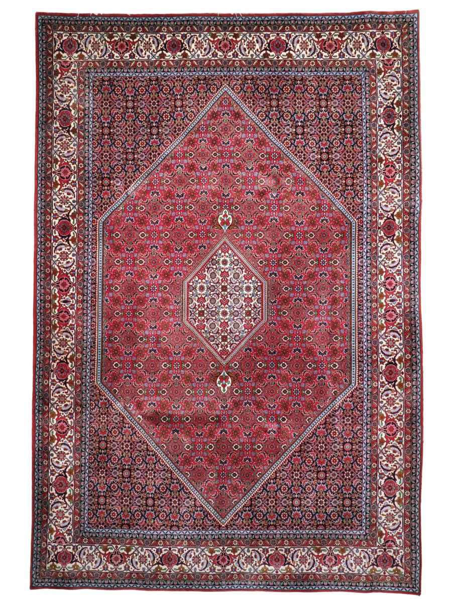 Persian Bidjar Rug | 6' 5" x 9' 9"