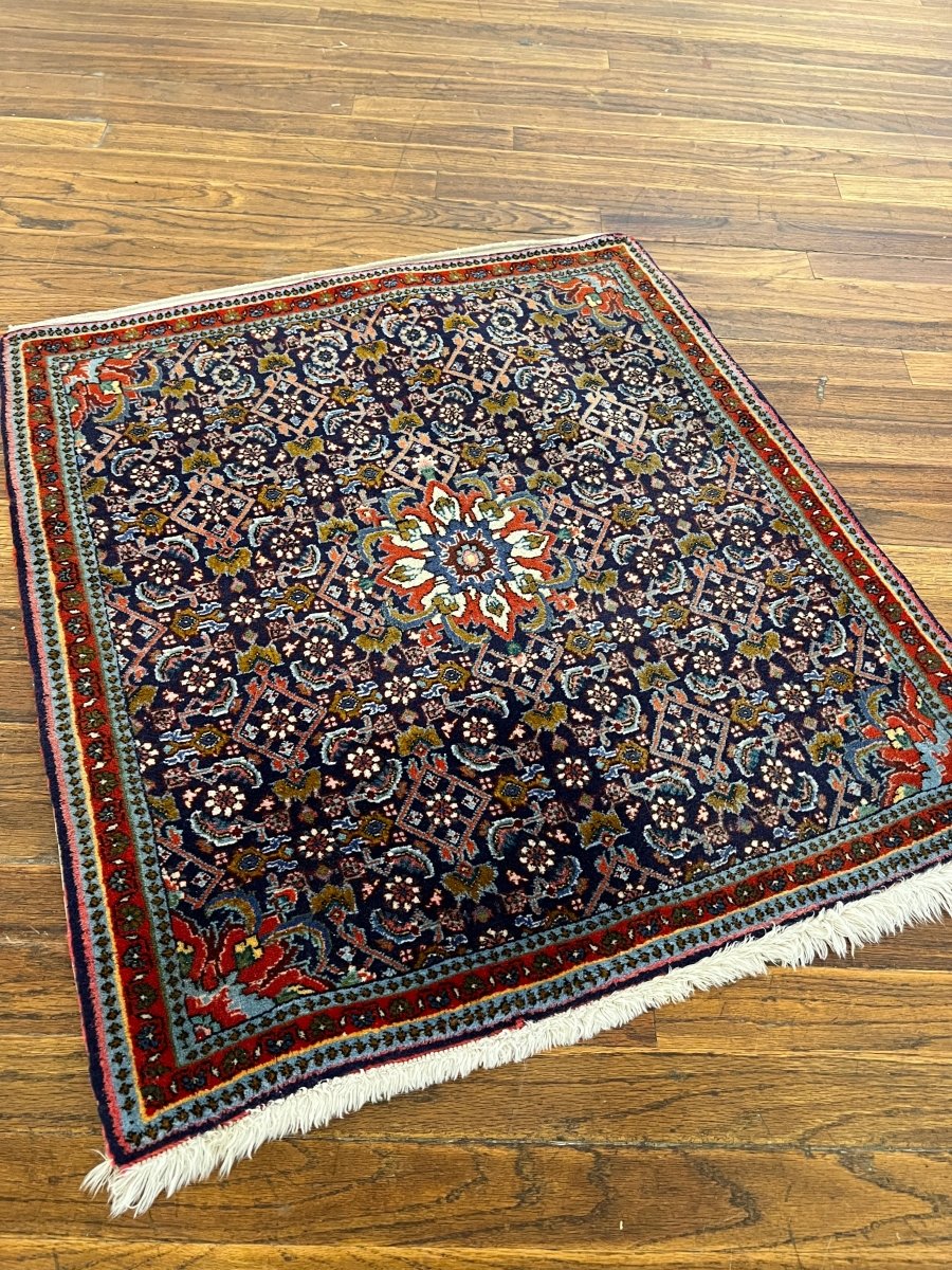 Persischer Bidjar Teppich | 2' 6" x 2' 8"