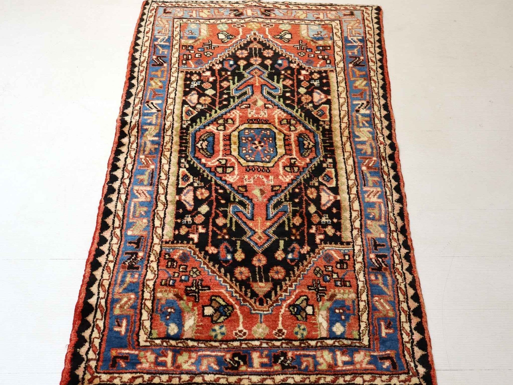 Persian Hamadan Rug | 2' 10” x 4' 11"