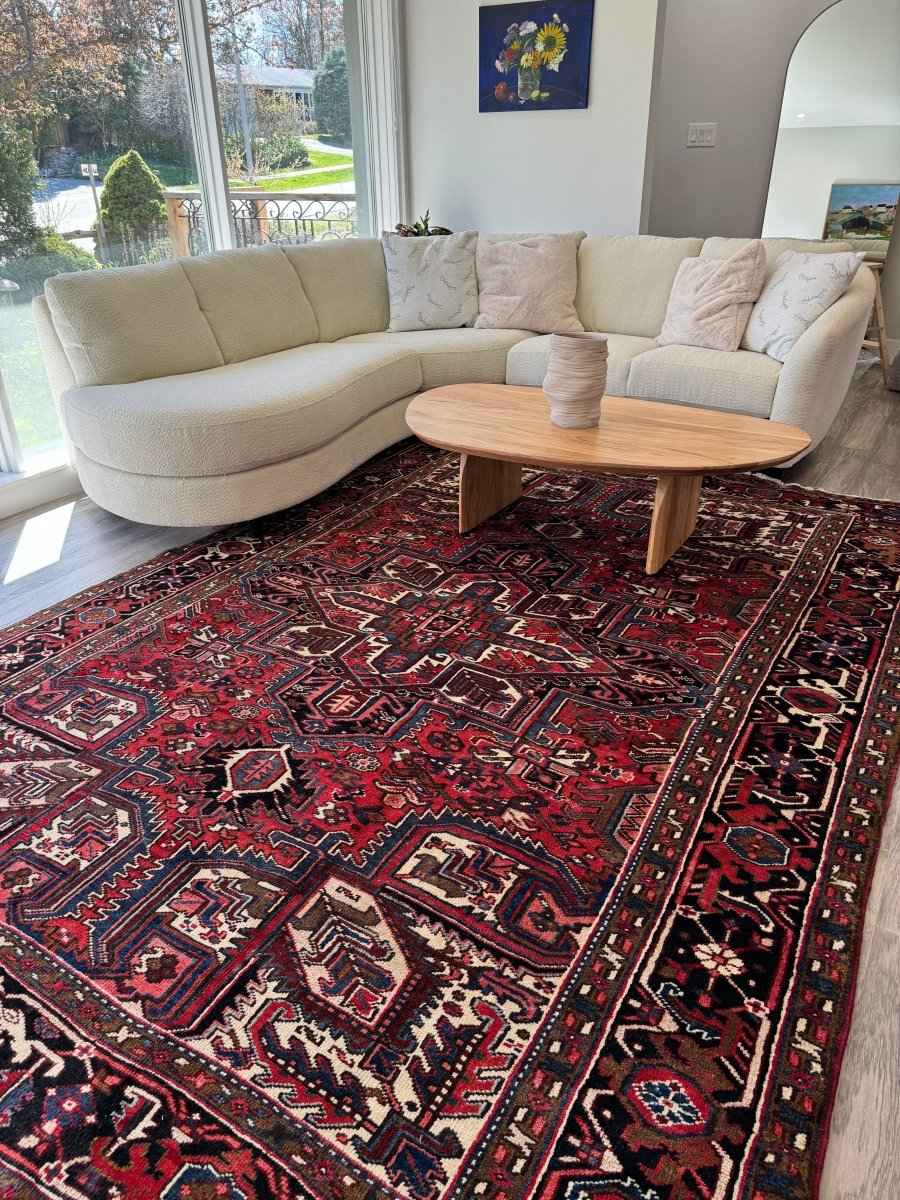 Persian Heriz Rug | 7' 4" x 10' 4"
