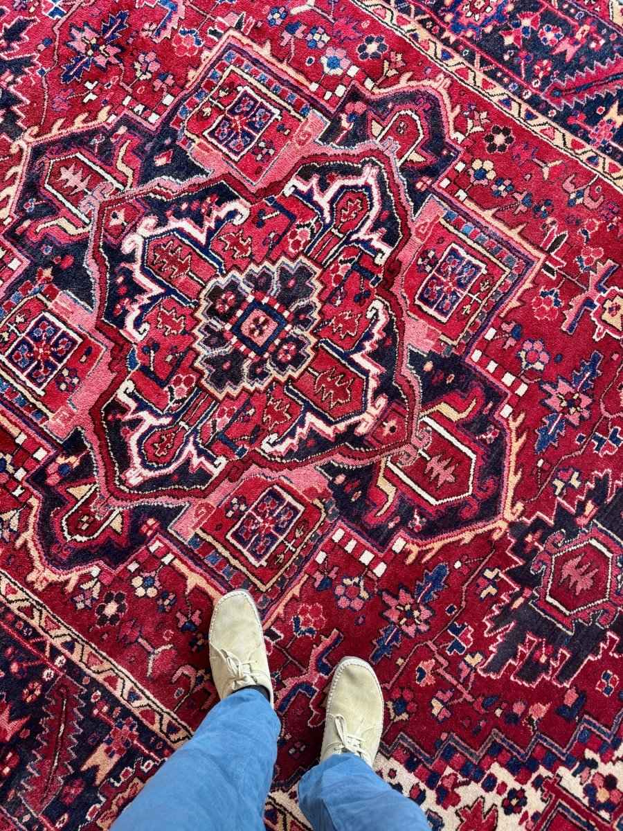 Persian Heriz Rug | 7' 7" x 10' 10"