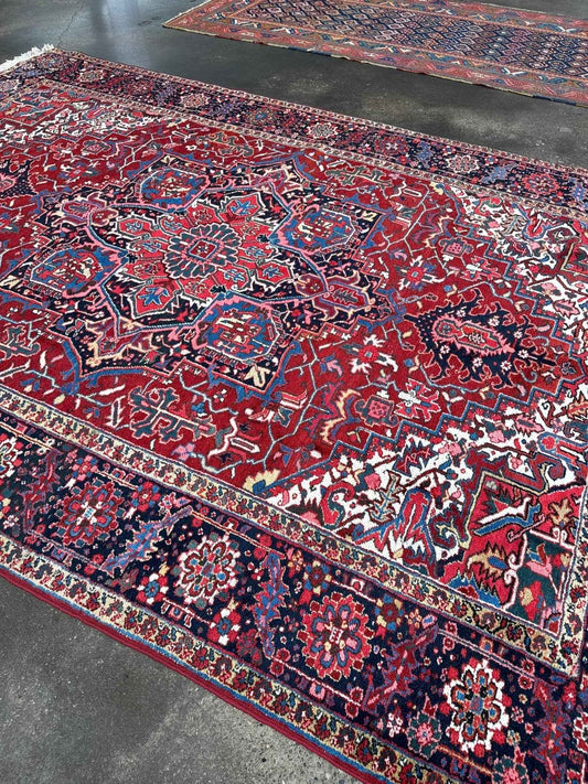 Persian Heriz Rug | 8' 3" x 12' 6"