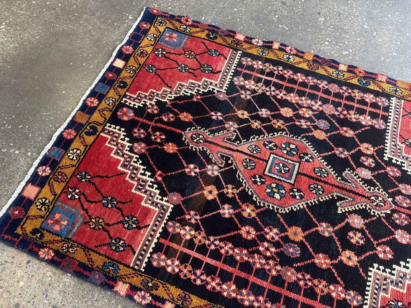 Persian Jozan Rug | 3' 3" x 4' 6"
