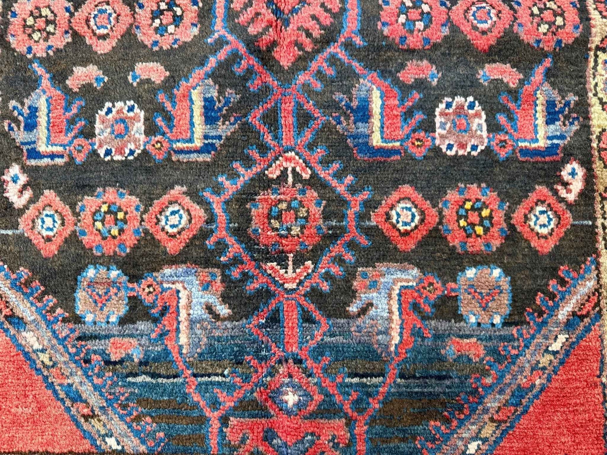 Persian Jozan Rug | 3' 5” x 4' 11"