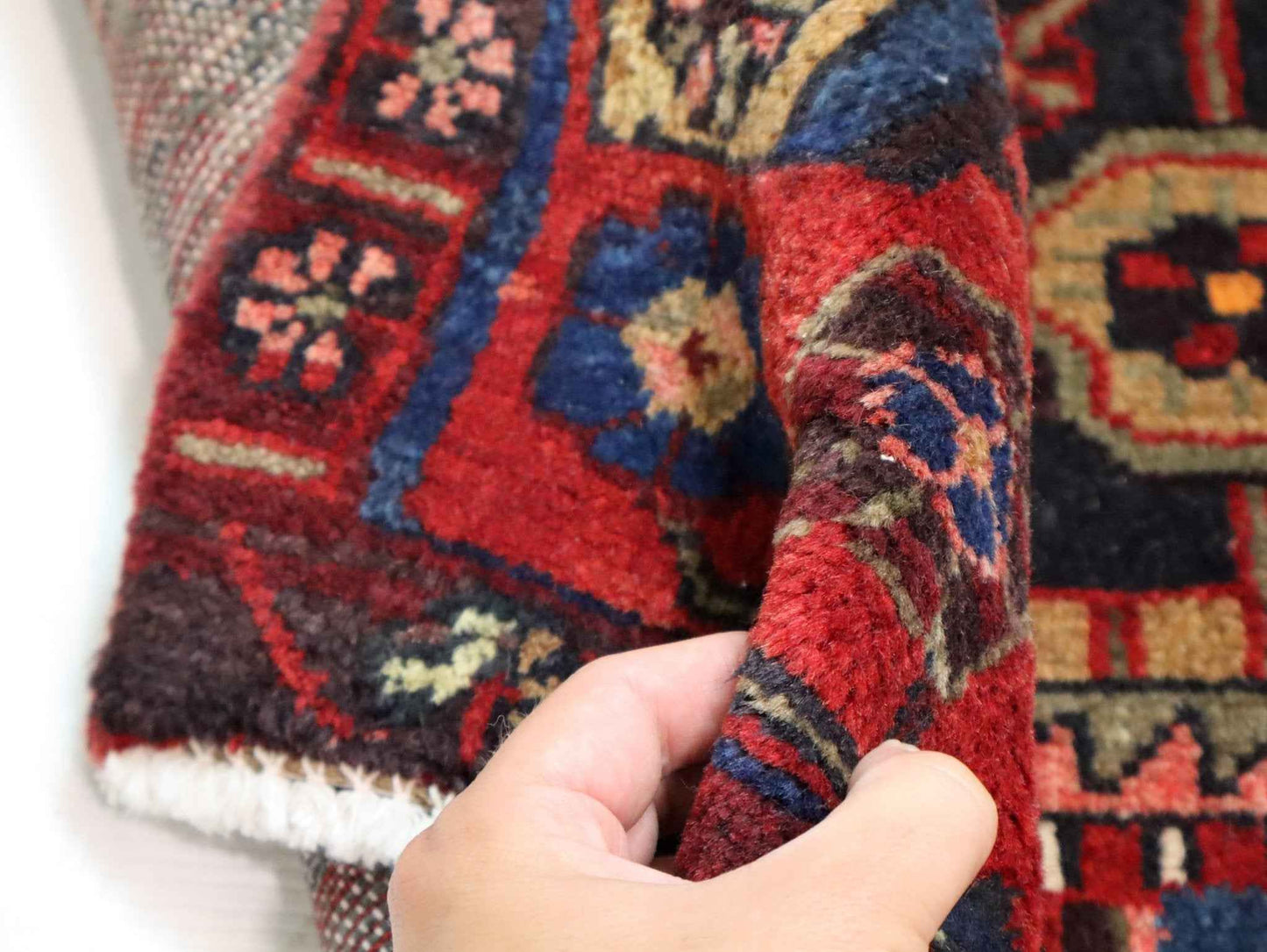 Persian Hamadan Rug | 3' 9” x 5' 3"