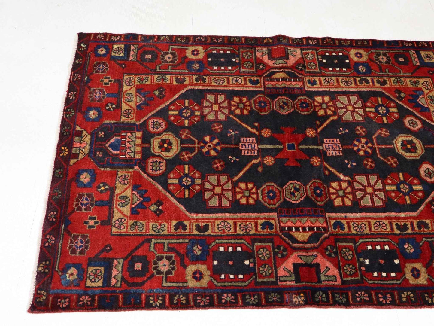 Persian Hamadan Rug | 3' 9” x 5' 3"