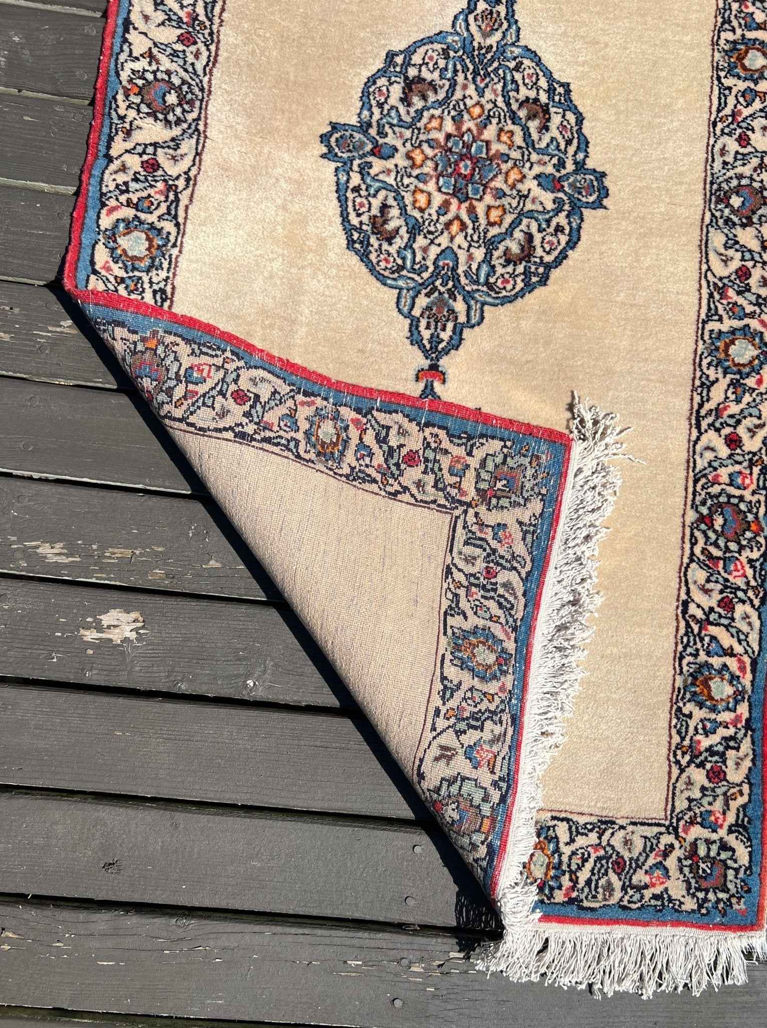 Persian Kashan Rug | 2' 4" x 4' 8"