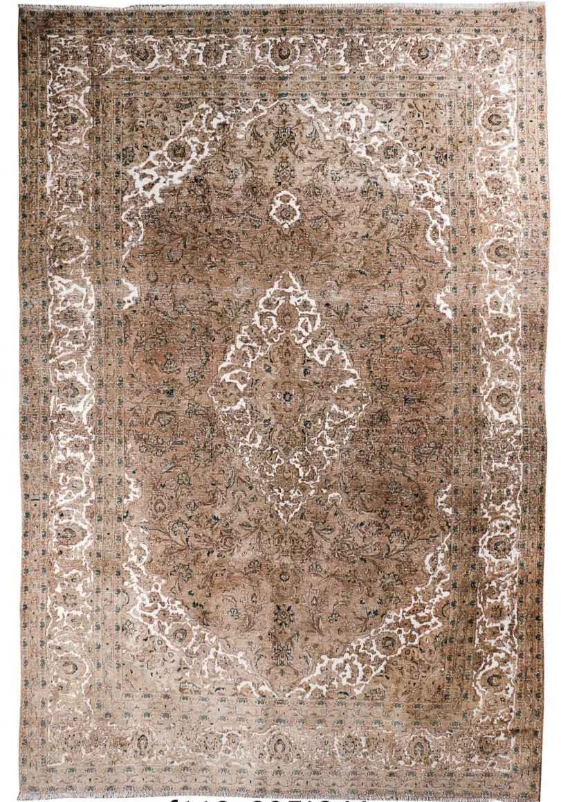 Persian Kashan Vintage Rug | 8' 1" x 13’