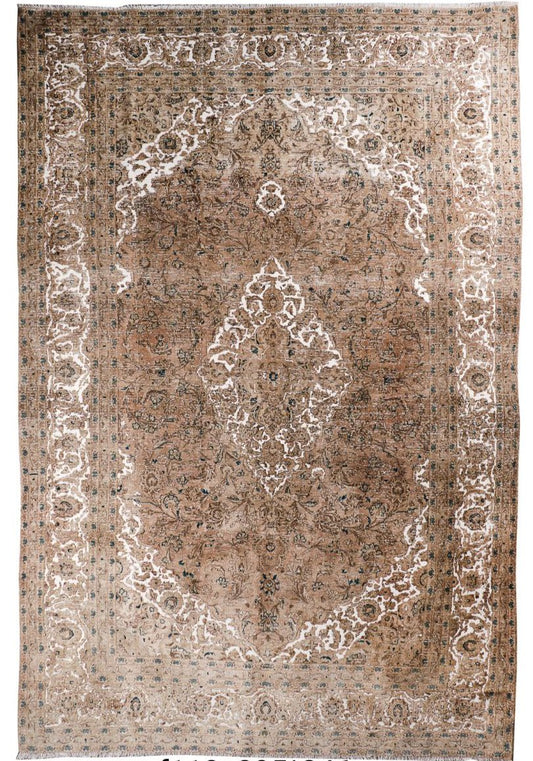 Persian Kashan Vintage Rug | 8' 1" x 13’