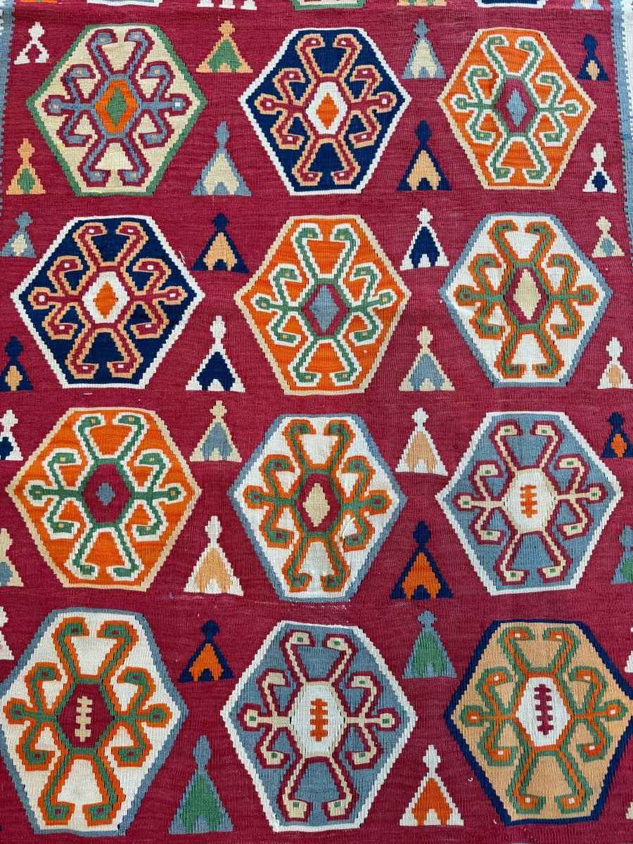Persian Qashqai Kilim Rug |  5' 4" x 9' 2"