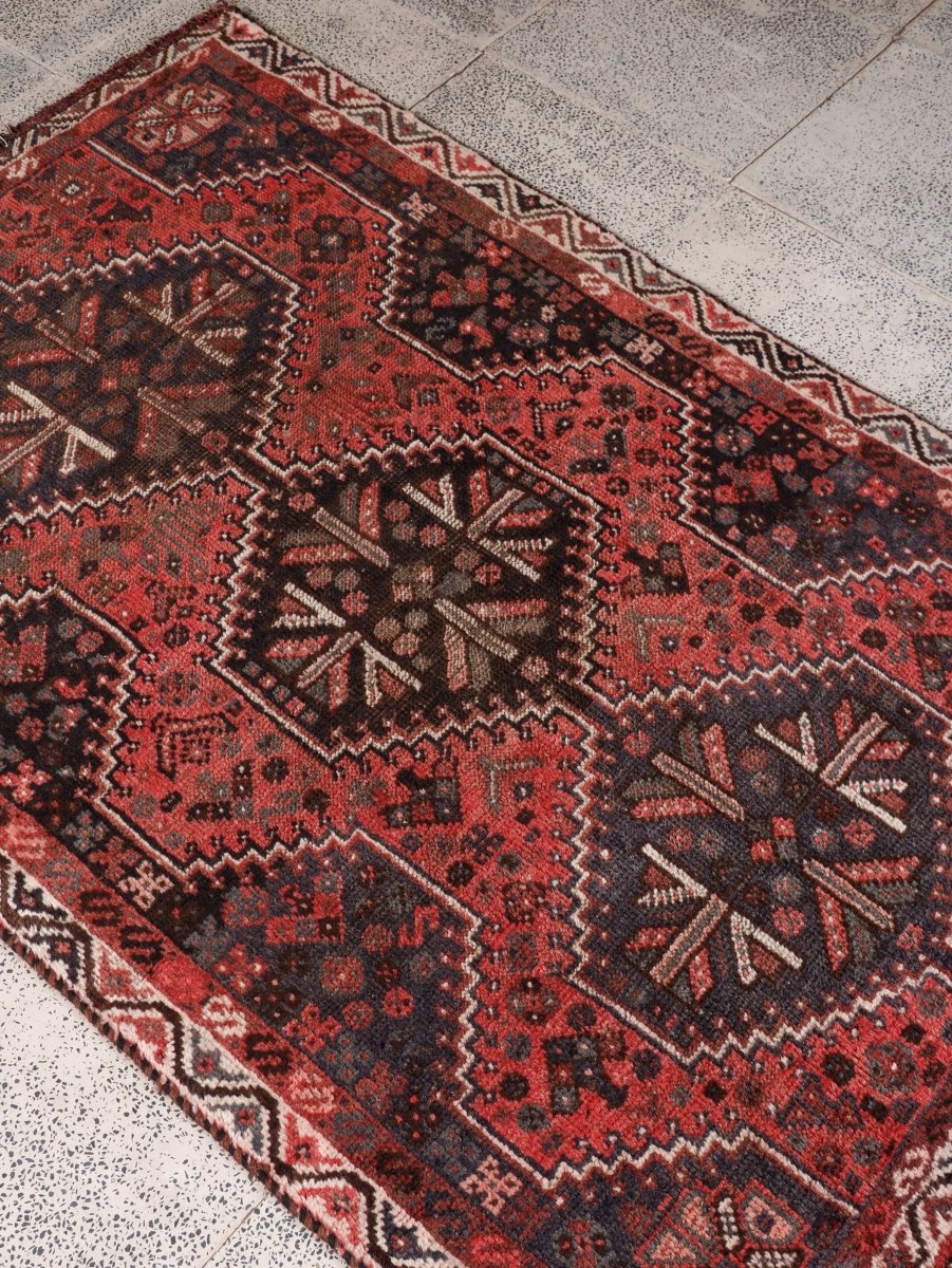Persian Shiraz Rug | 3' 5” x 5' 3"