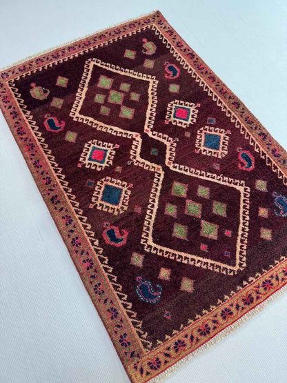 Persian Sirjan Rug | 2' 8" x 4’