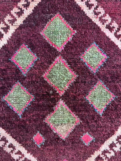Persian Sirjan Rug | 2' 8" x 4’