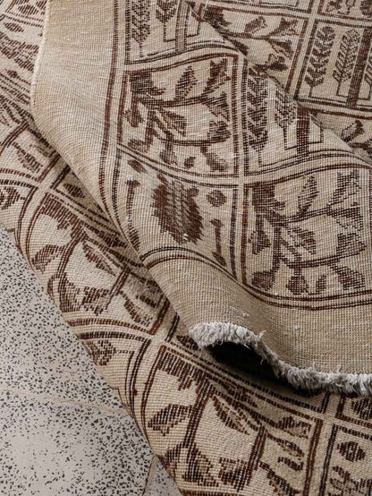 Persian Tabriz Rug | 5' 11” x 8' 10"