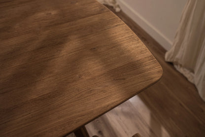 Table à Manger Kupu-kupu Ellipse | dBodhi